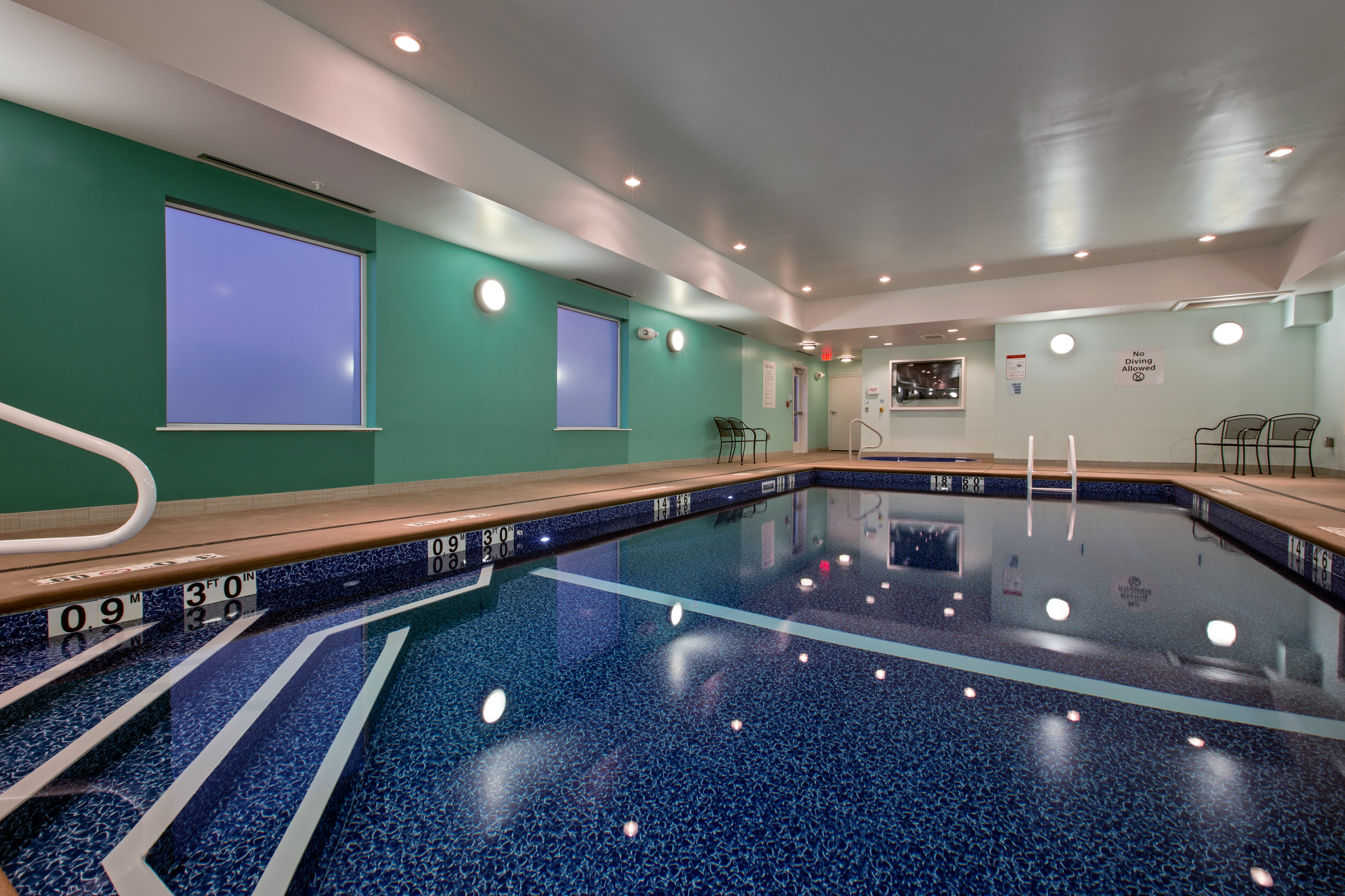 Holiday Inn Express Hotel And Suites Carlisle Harrisburg Area 17/23