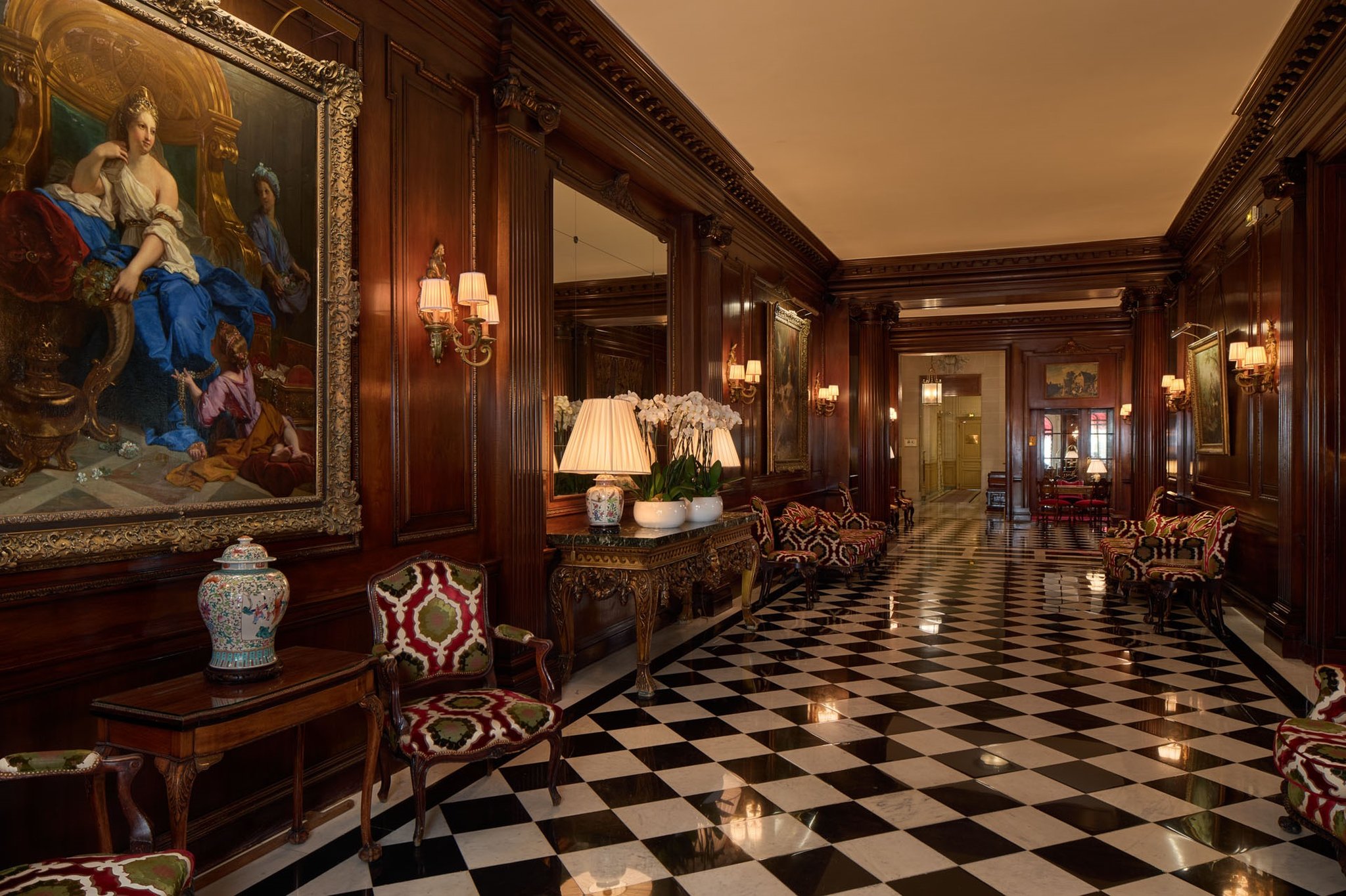 HOTEL RAPHAEL 71/80