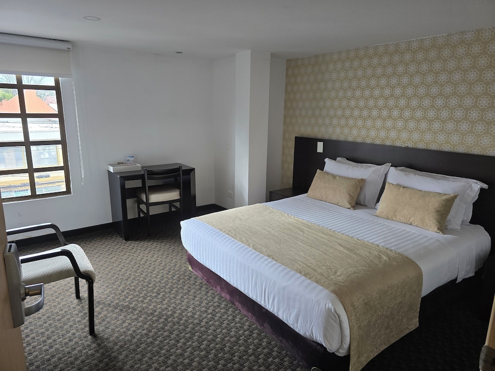 Hotel Castellana 95 15/44