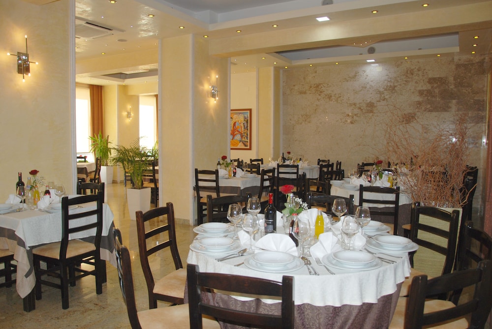 Gega Hotel 35/49