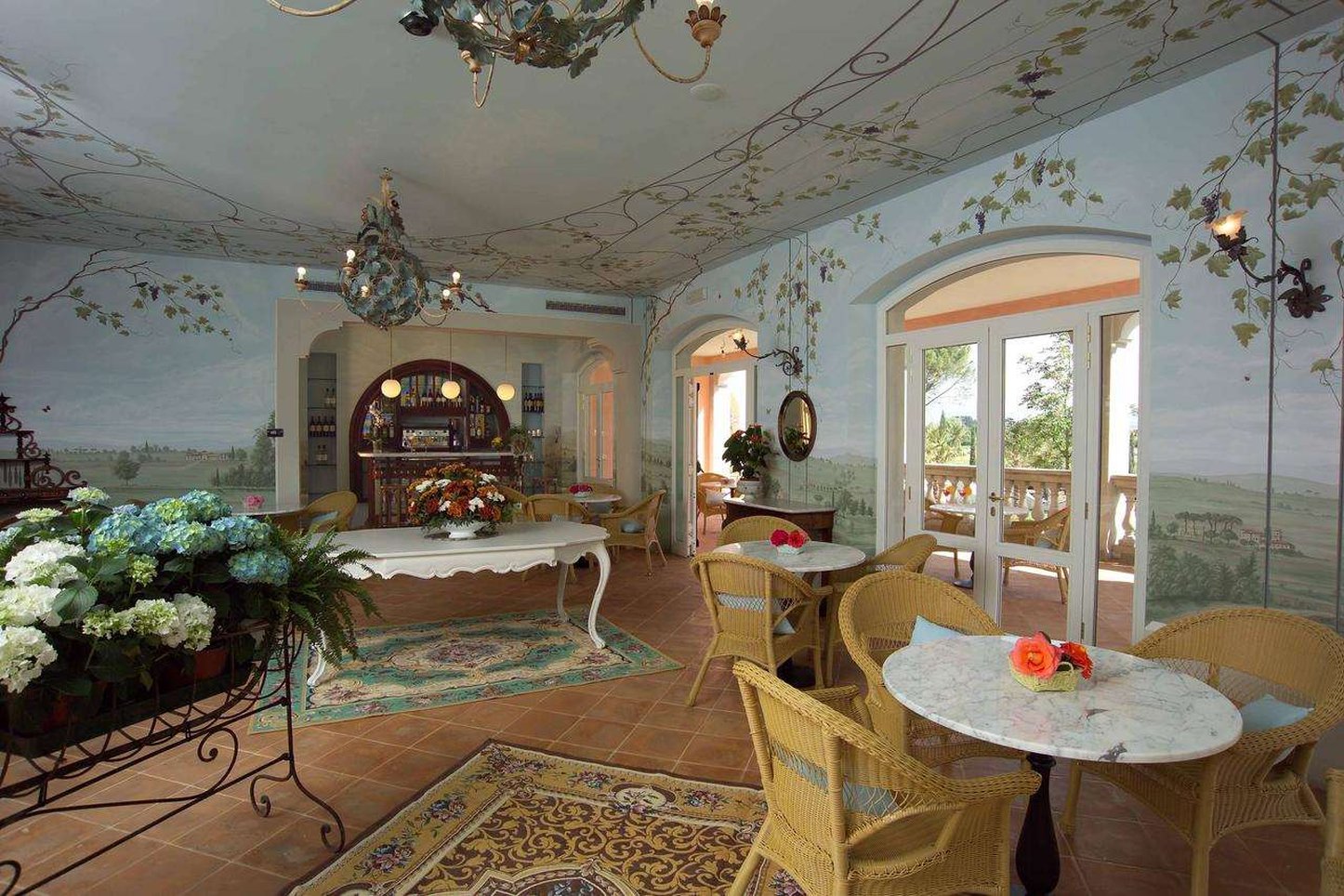 VILLA ZUCCARI 11/27