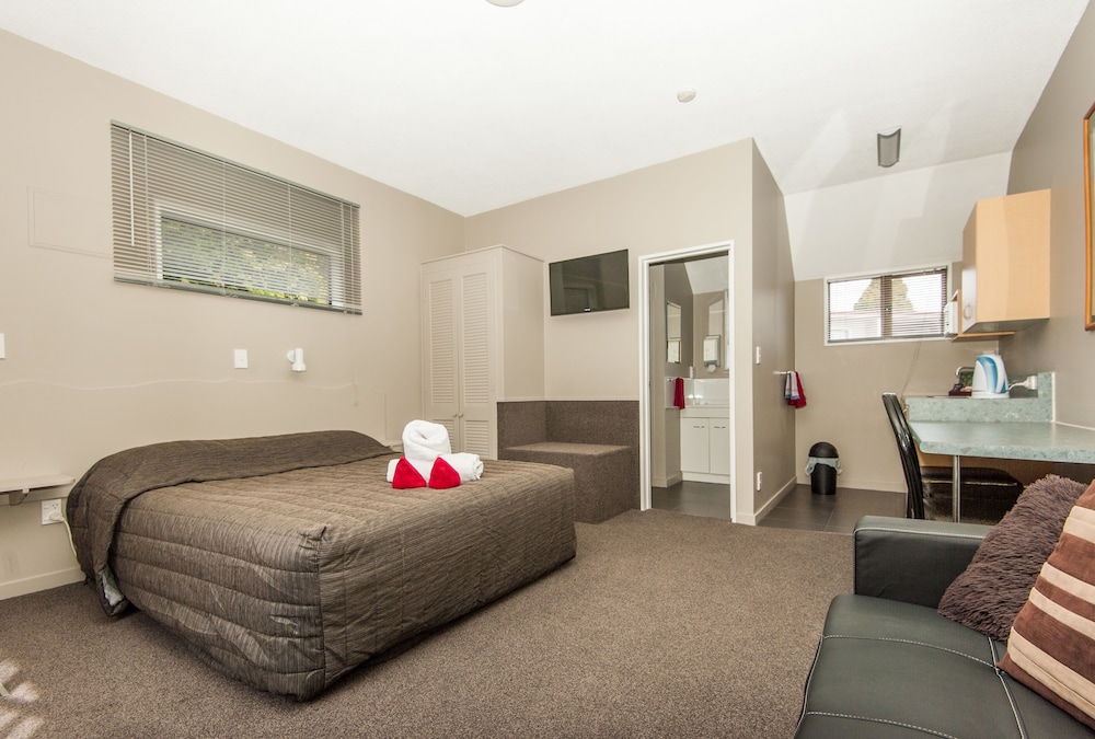 Manuka Crescent Motel 17/63