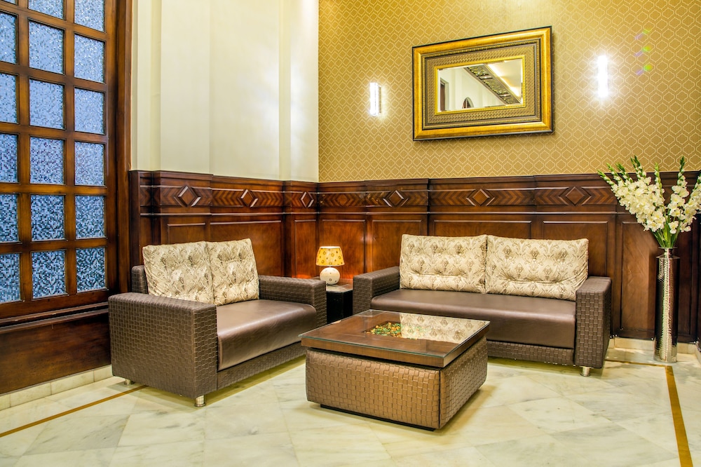 HOTEL ABHINANDAN 18/29