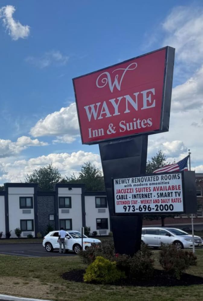 Wayne Inn 3/47