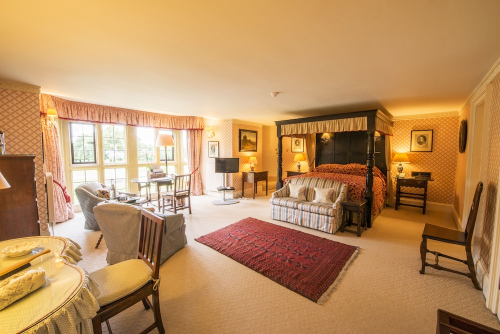 Hartwell House Amp Spa 19/70