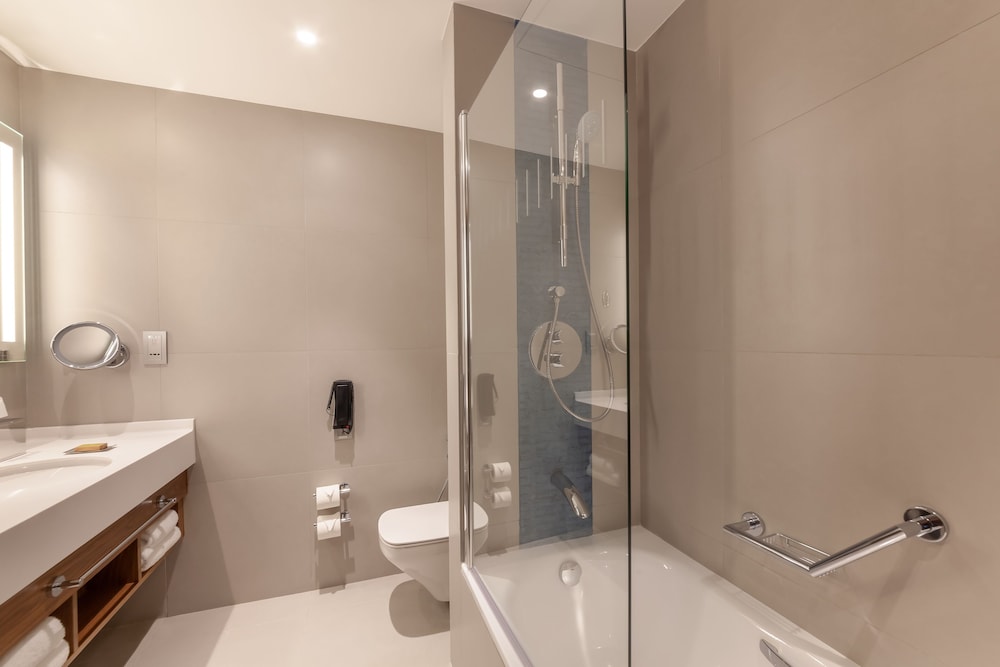 DoubleTree by Hilton – Dubai, Al Jadaf 10/74