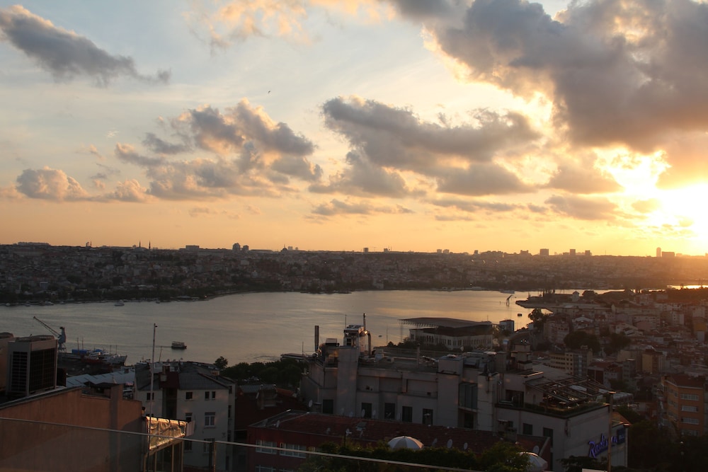 Tulip City Taksim Hotel 42/50