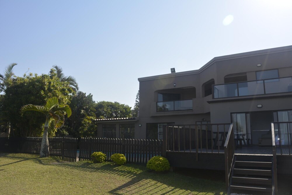 Beach Retreat Guest House 1/39
