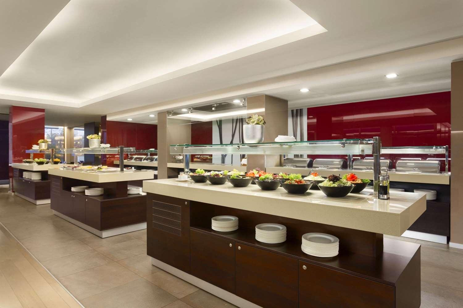 Ramada Plaza by Wyndham Bucharest Convention Center 45/57
