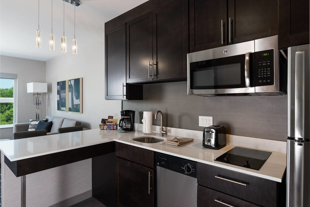 RESIDENCE INN BOSTON CONCORD 43/59