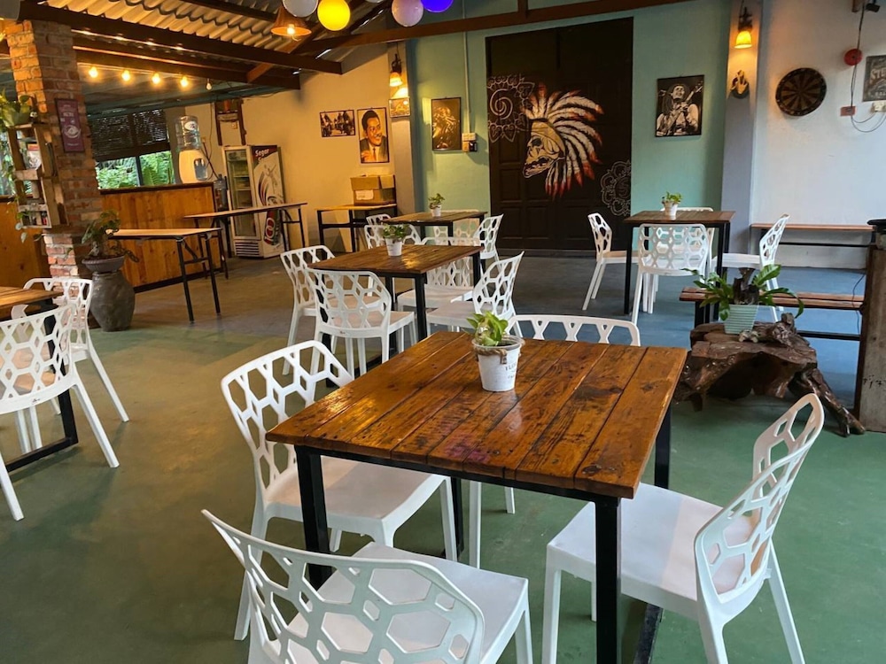 Mango's Park Port Dickson 36/50