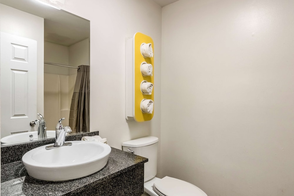 Studio 6 Extended Stay - Savannah, GA 48/52
