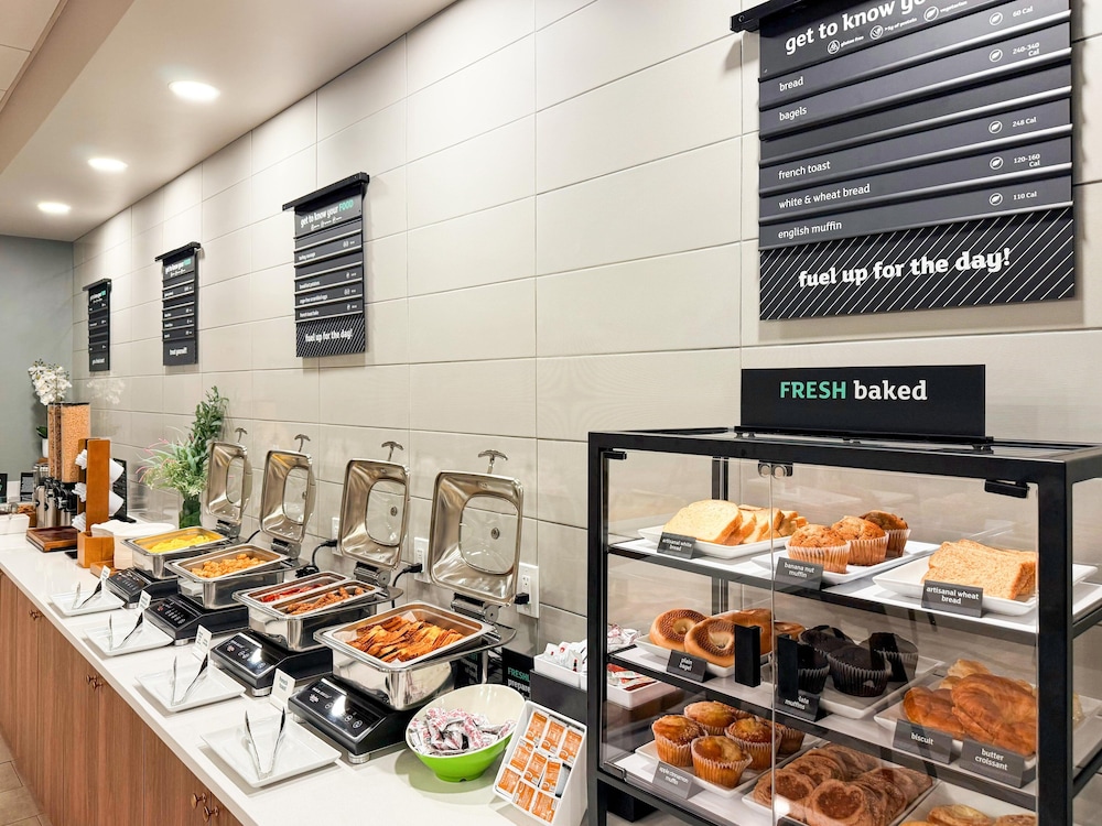 restaurant cafeteria