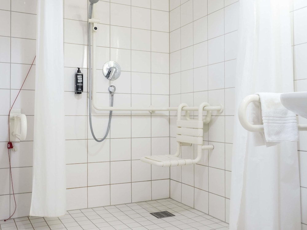 Ibis Stuttgart Centrum 62/62