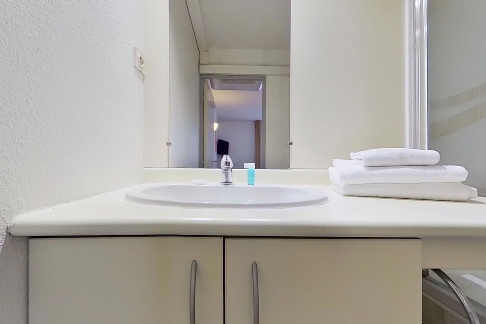 City Residence Aix En Provence 49/49
