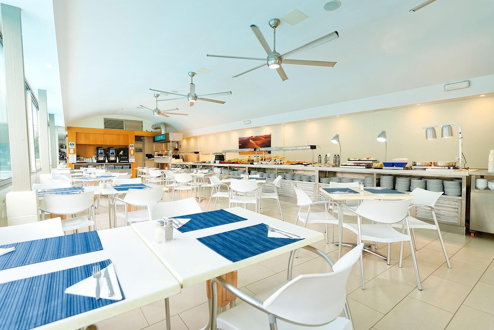Servatur Eden and Buganvillas 34/46