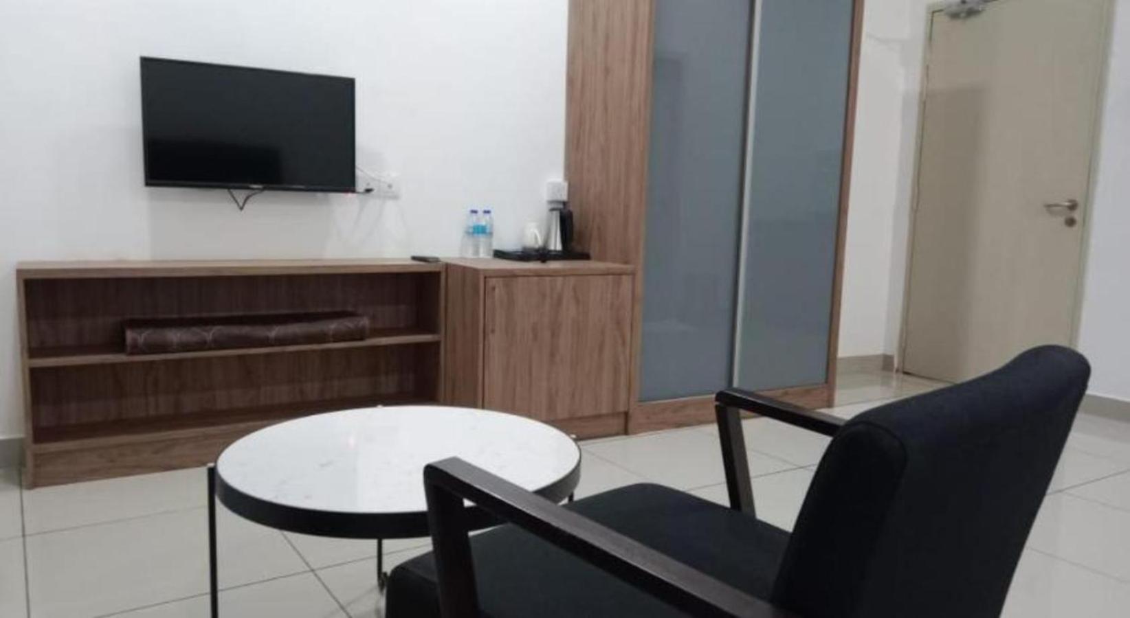 AK Cvia Hotel 13/19