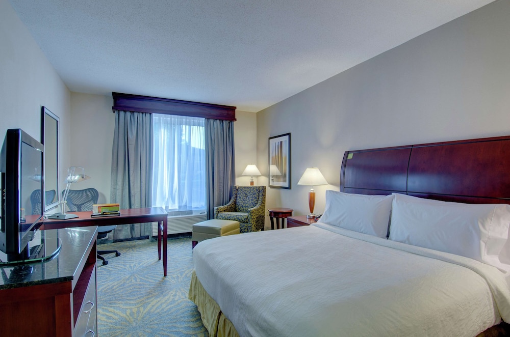 Hilton Garden Inn Norwalk 12/71