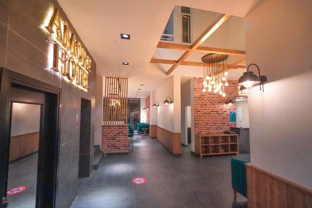 Hotel Amore Ex Adem And Eve 11/49