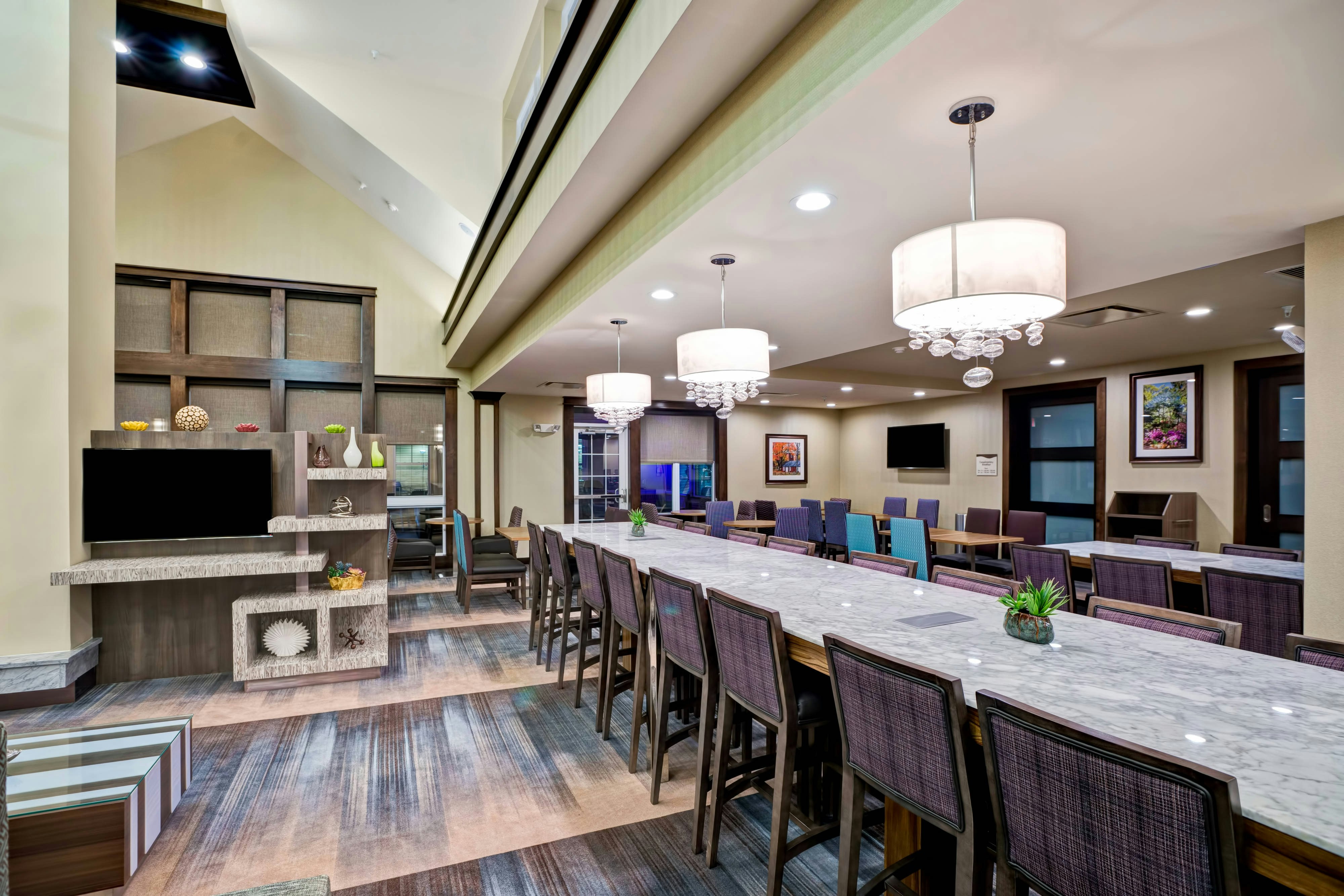 Residence Inn Hamilton 15/18