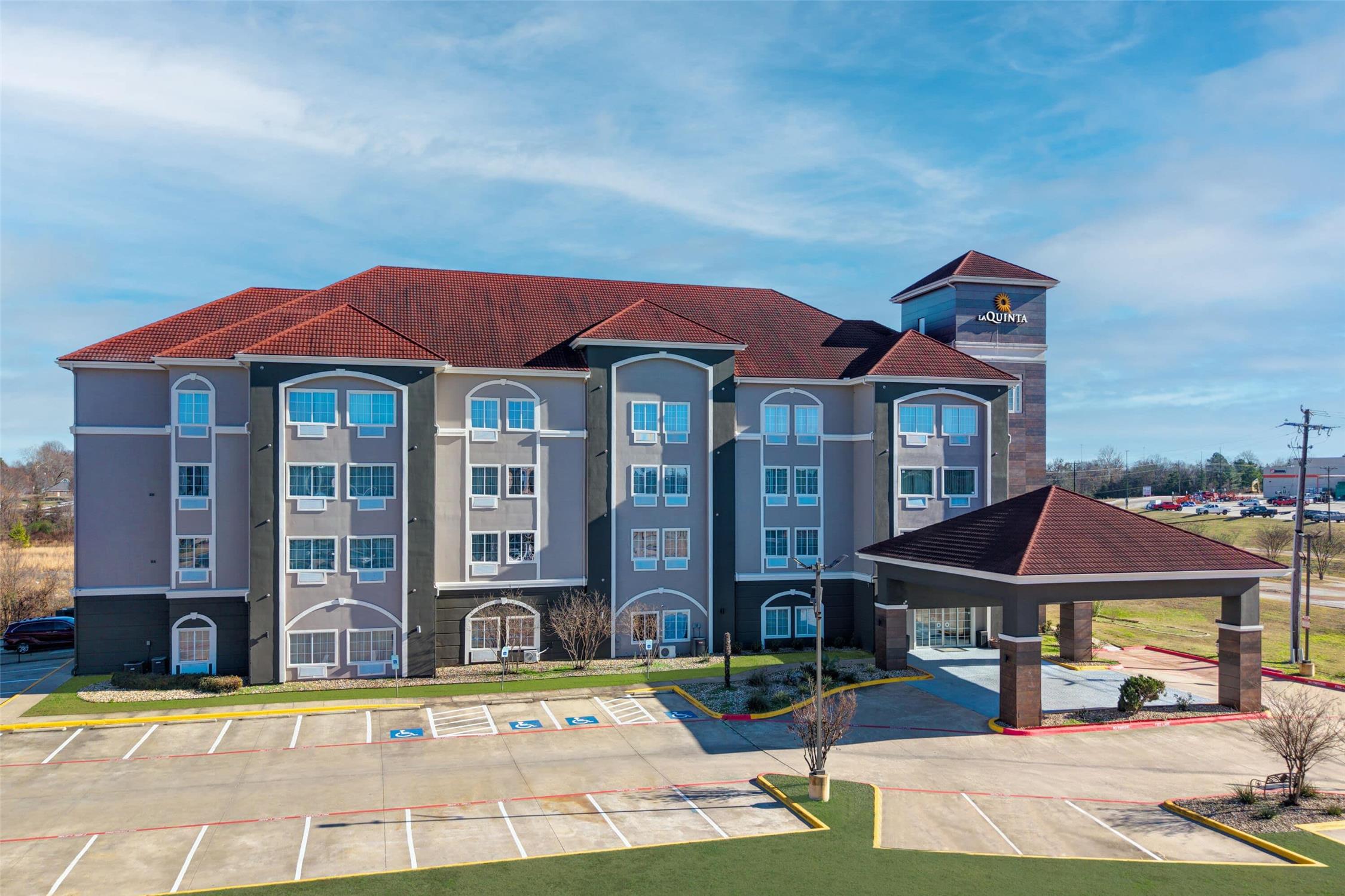 La Quinta Inn And Suites Paris 9/72