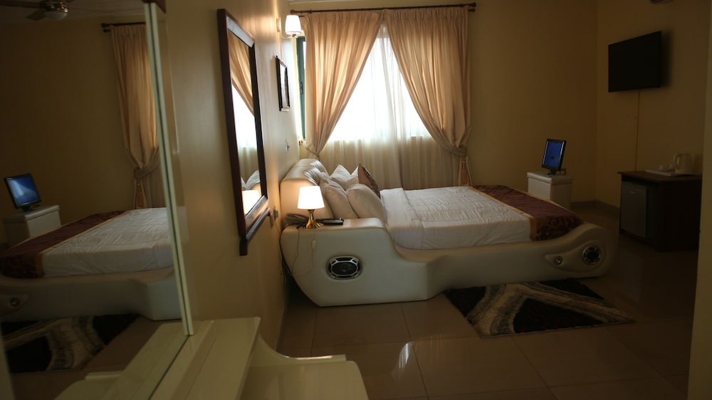 Jobyco Hotel 20/32
