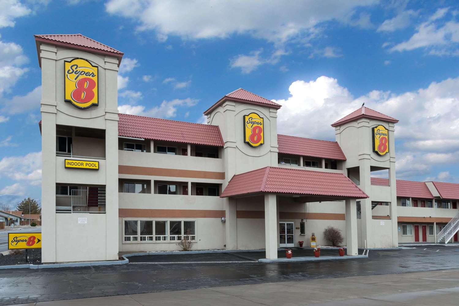 Super 8 By Wyndham Fernley 24/25