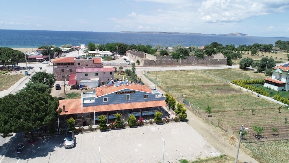 Berfin Otel 4/36