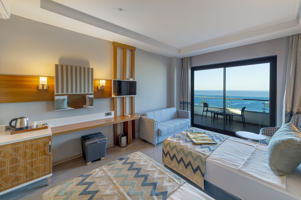 Lonicera Premium Hotel 11/42