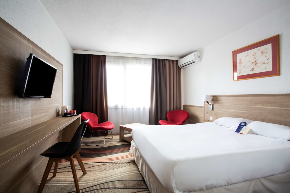 Golden Tulip Troyes 7/50