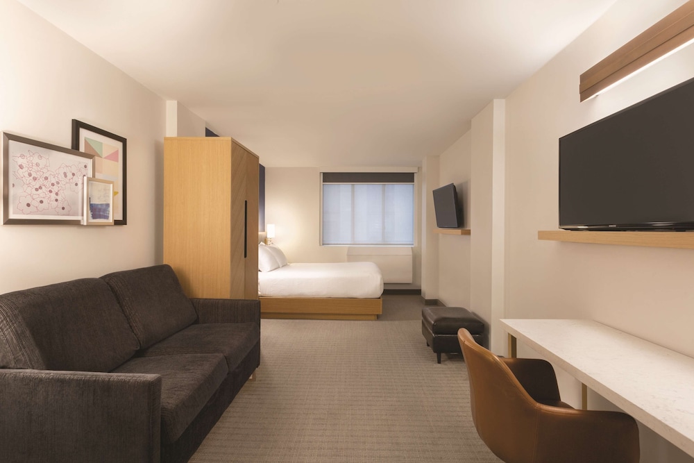 DoubleTree by Hilton New York Midtown Fifth Ave 33/61