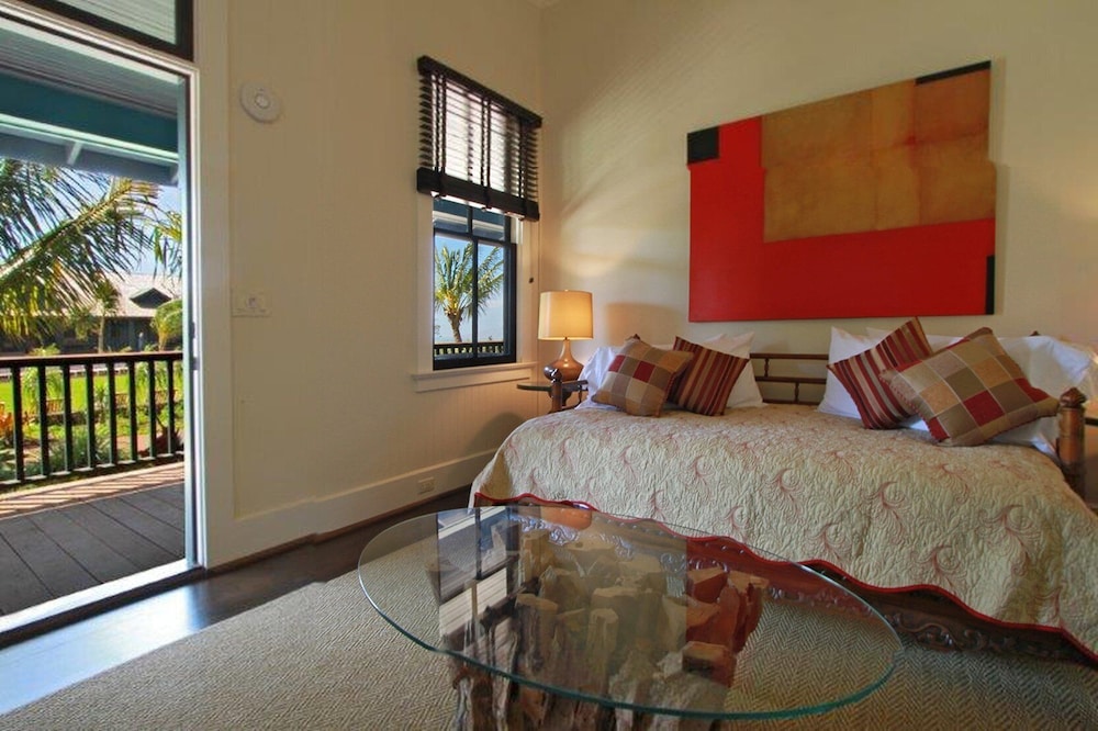 Lumeria Maui Educational Retreat Center 24/70
