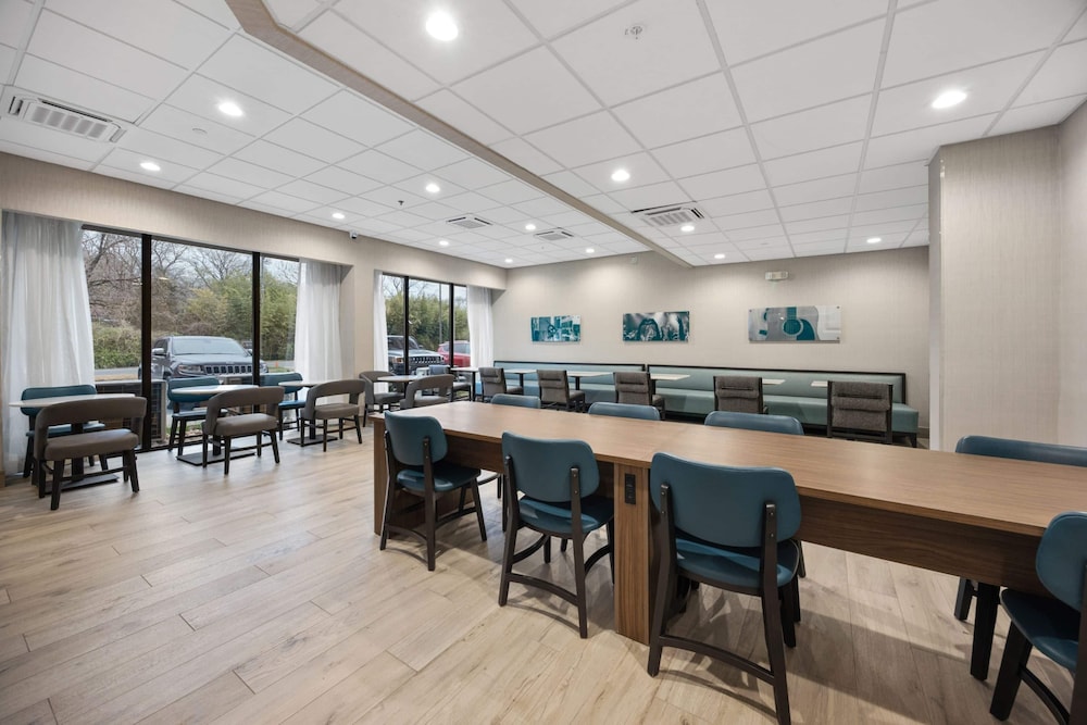 Hawthorn Extended Stay by Wyndham Nashville Airport/Opryland 39/50