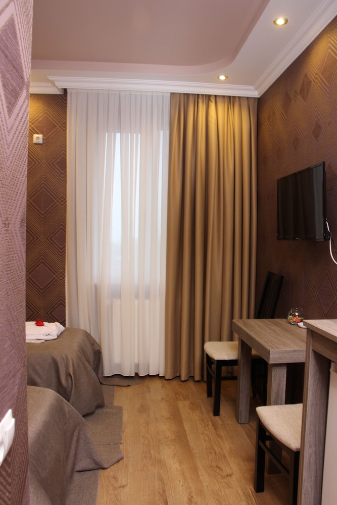 Hotel Monopoli Kutaisi 43/50
