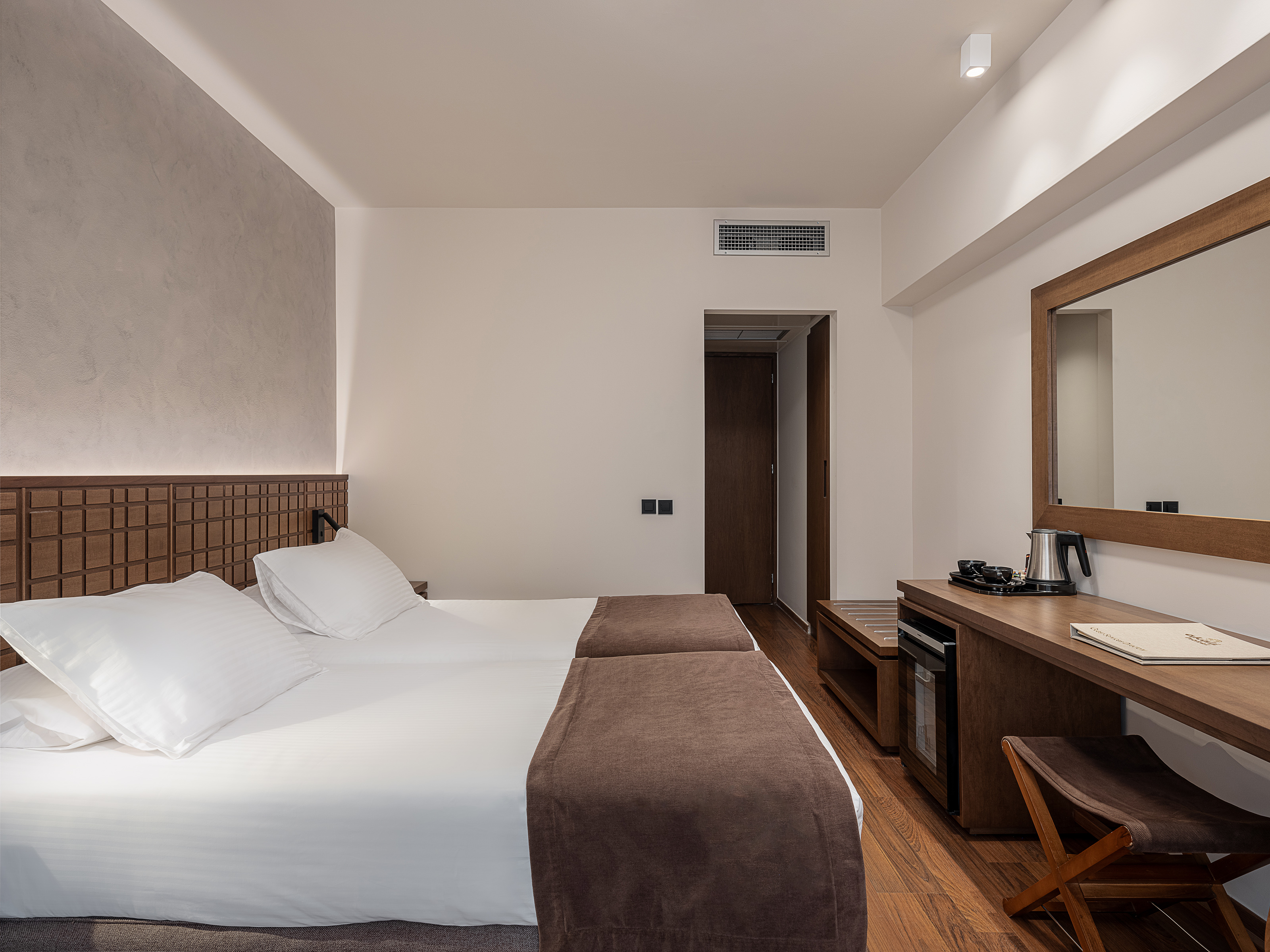 DOUBLE ROOM SUPERIOR