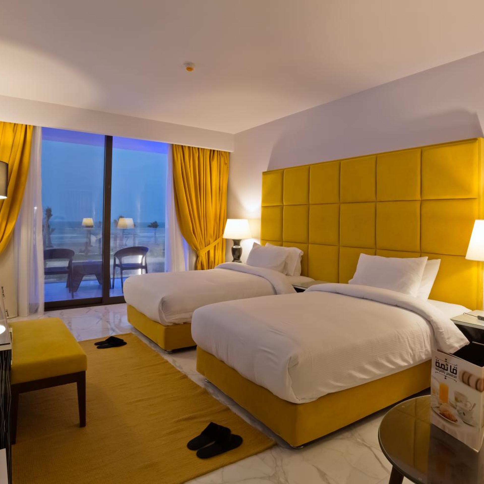 Double or Twin Room with Sea View