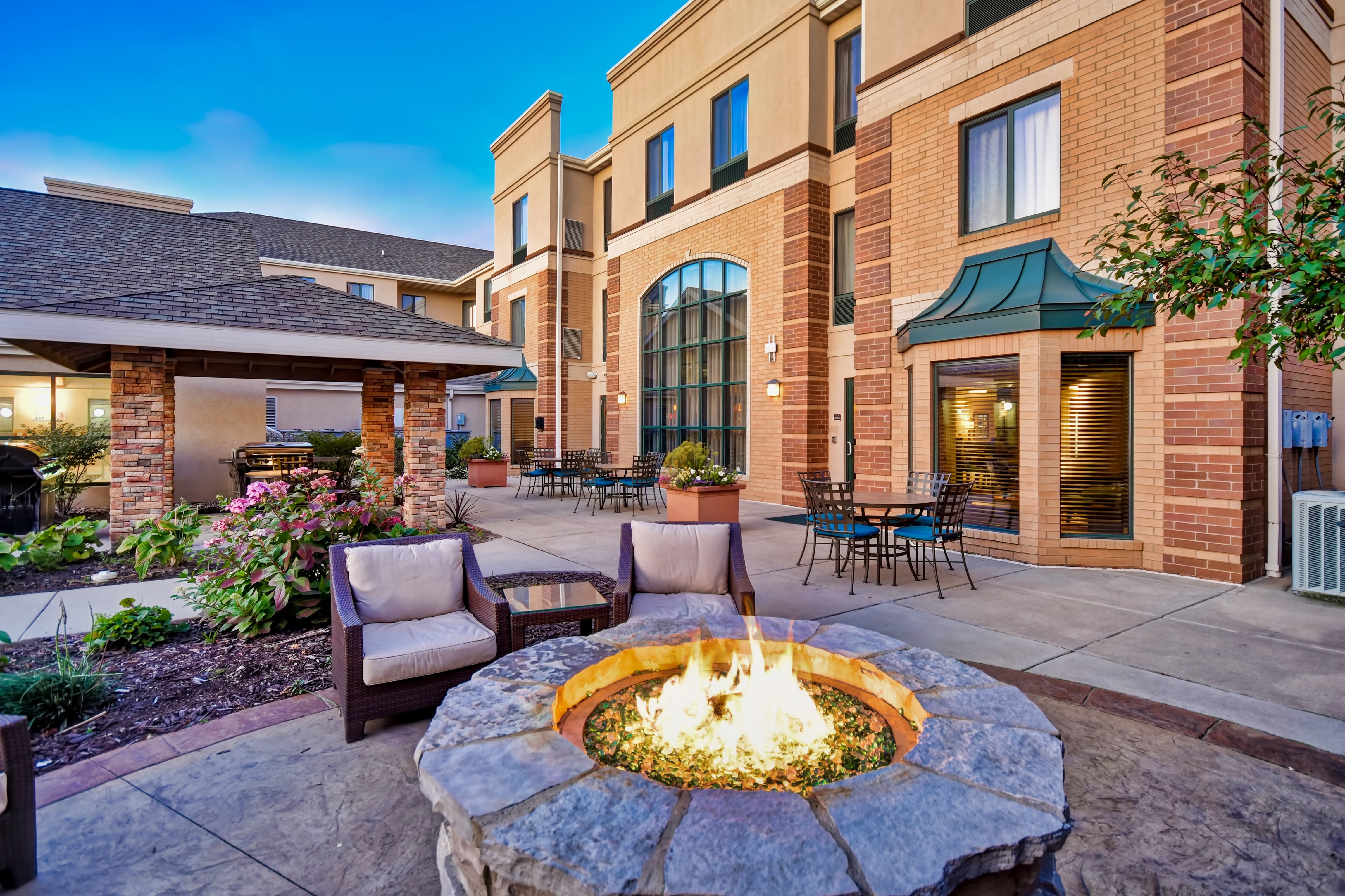 Staybridge Suites Middleton/Madison-West 49/49