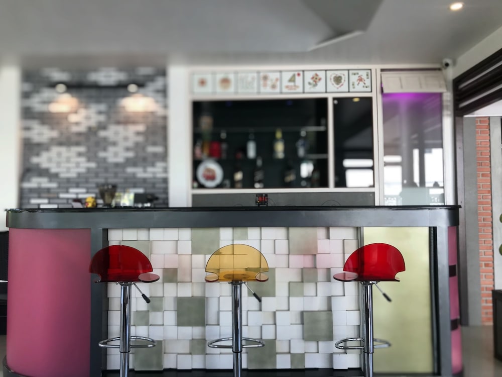Cafe@Luv22 Guest House 50/67