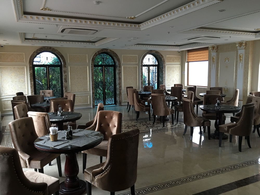 Phuc Anh Hotel 21/23