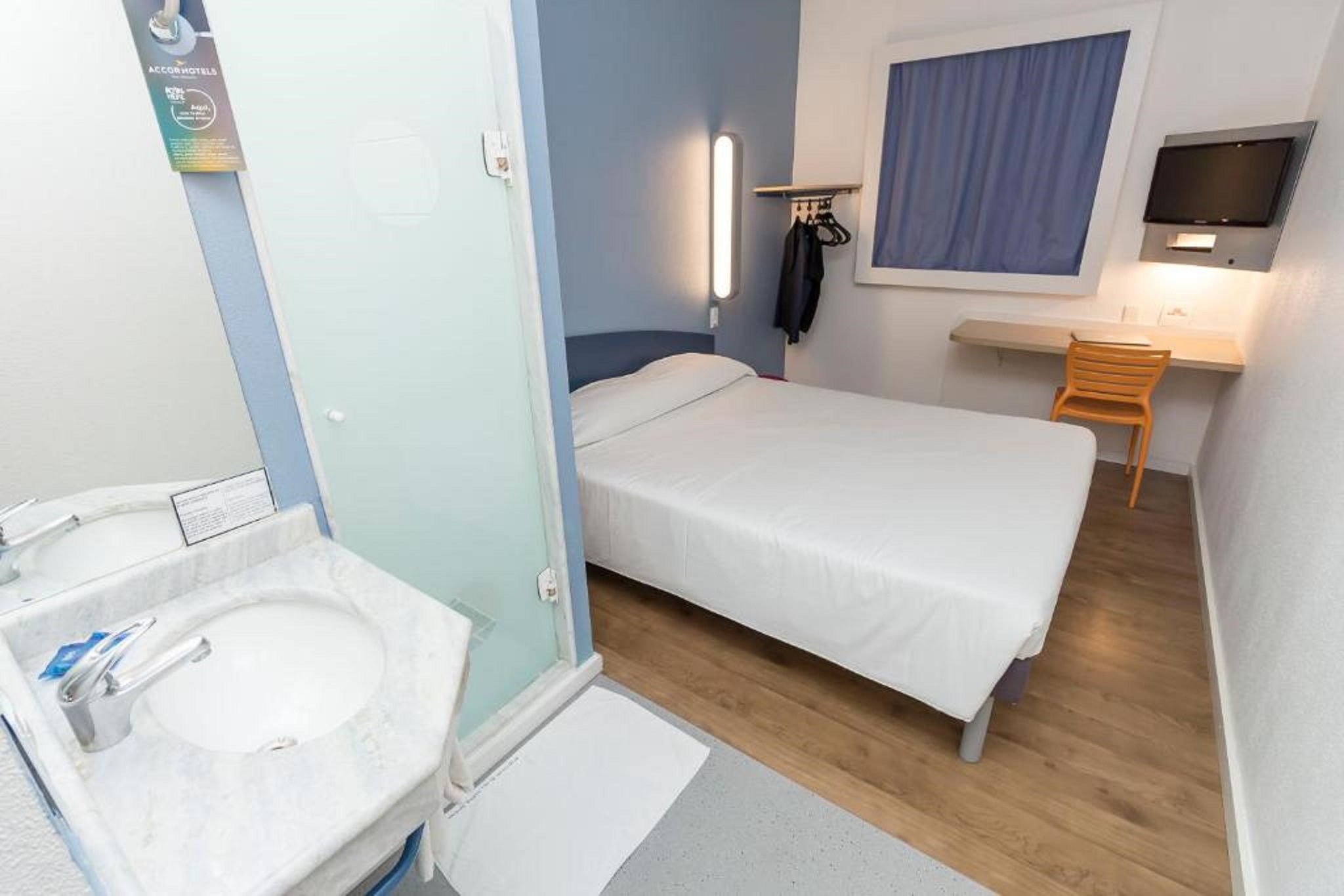 Standard, Double Bed