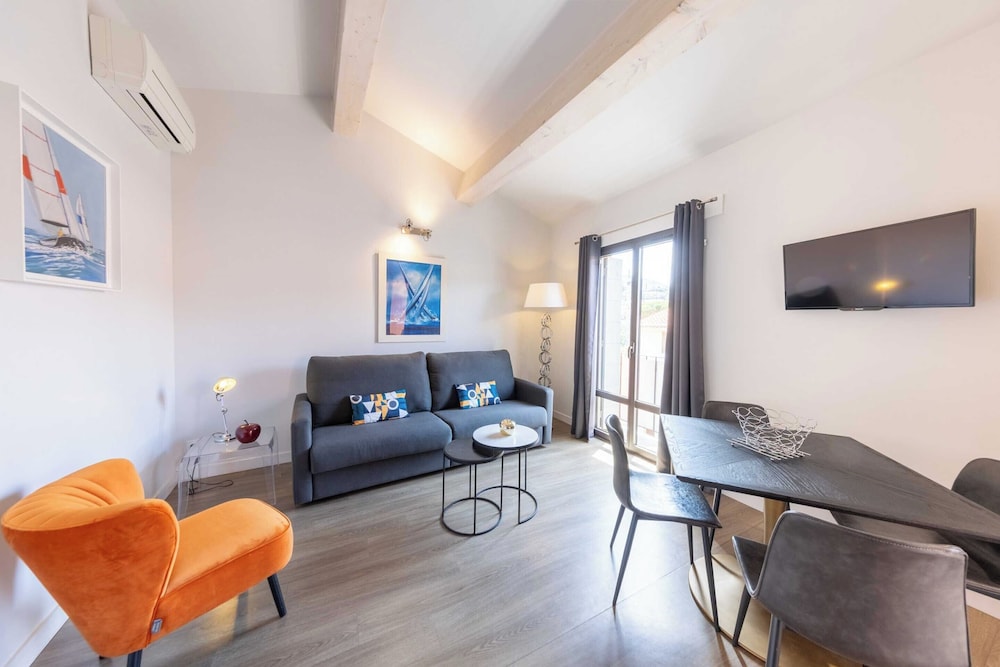 Hotel Madeloc 39/50