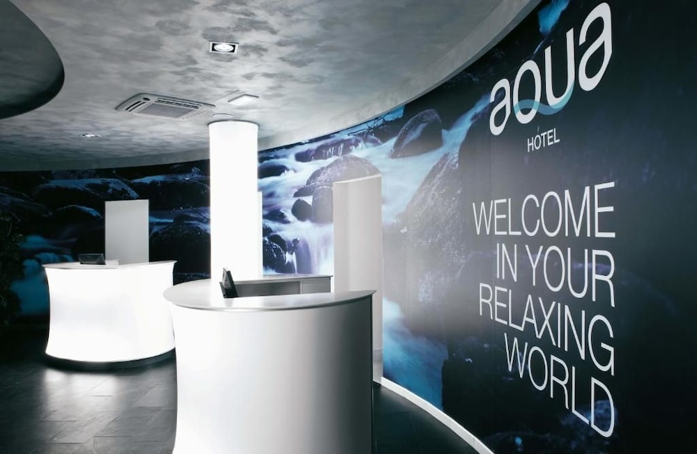 Hotel Aqua 4/50