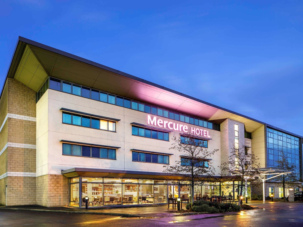 MERCURE SHEFFIELD PARKWAY 6/50