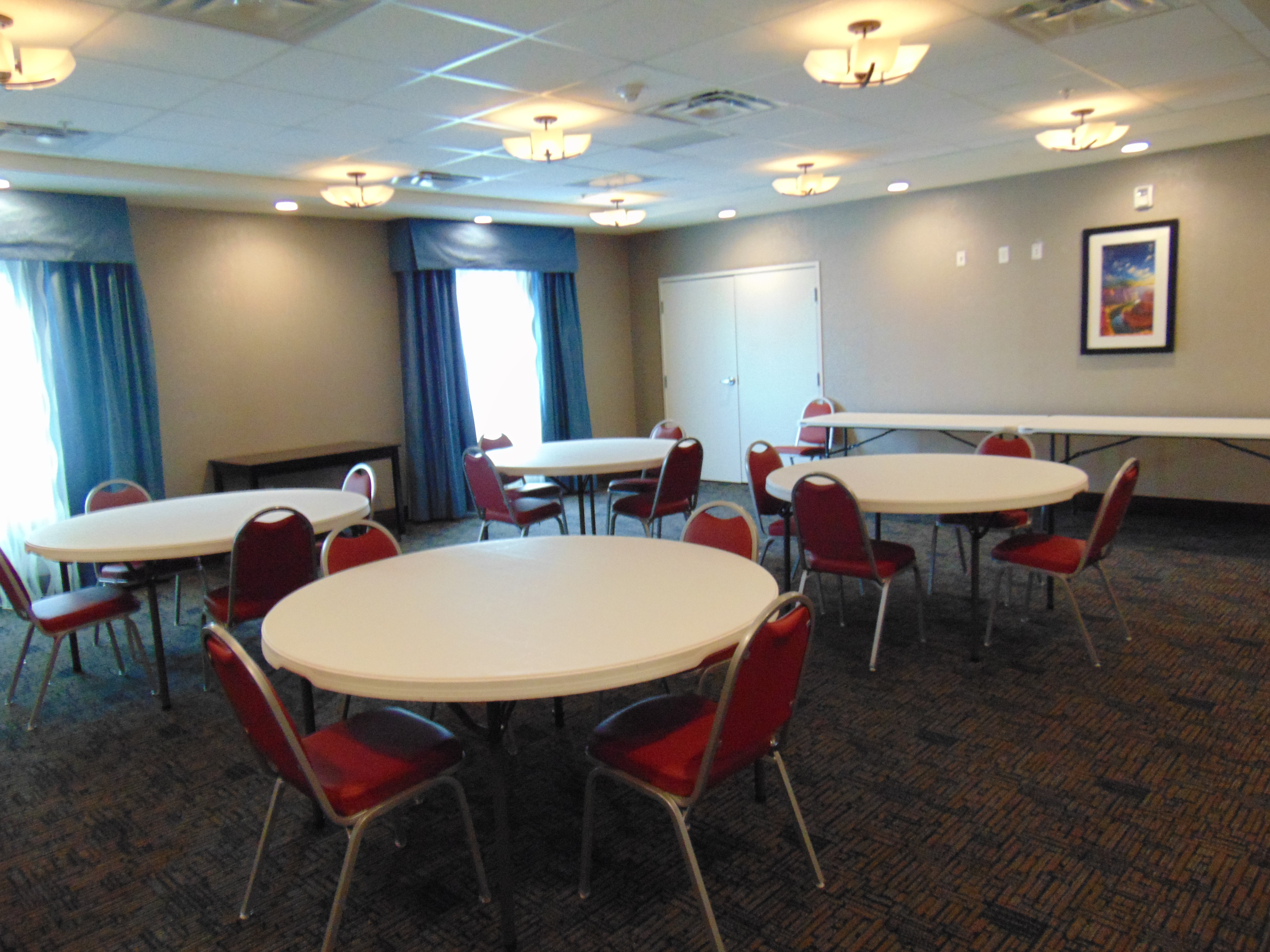 Holiday Inn Express Suites Springville South Provo Area 62/73