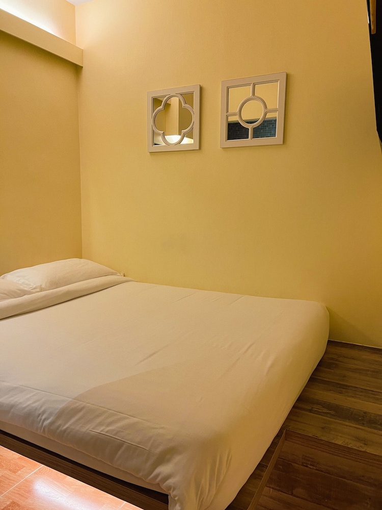Fragrance Hotel - Classic 13/56