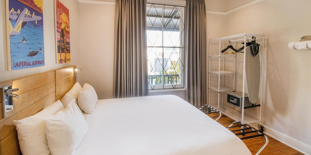 Camps Bay Village 23/50