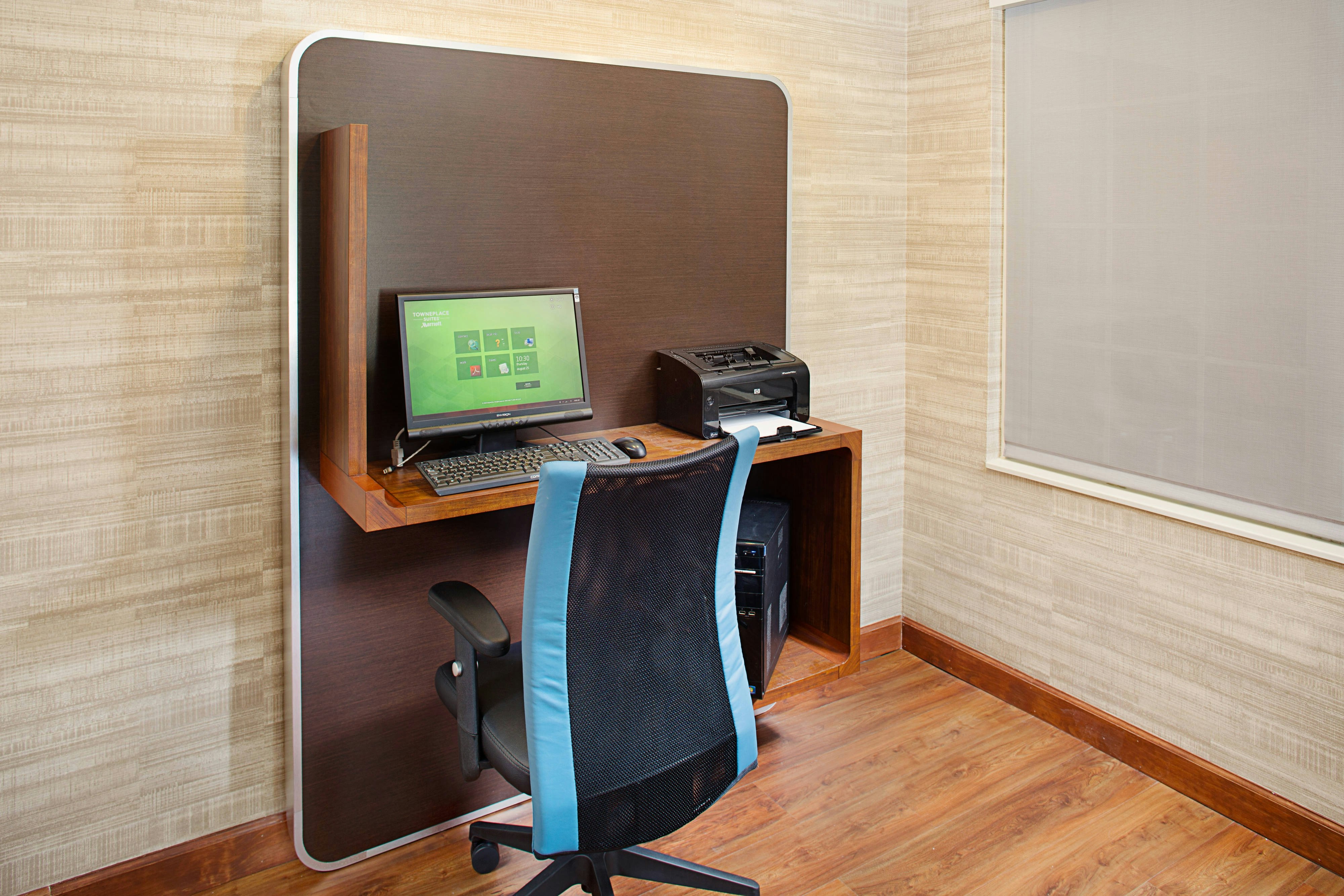 TownePlace Suites Manchester-Boston Regional Airport 11/12