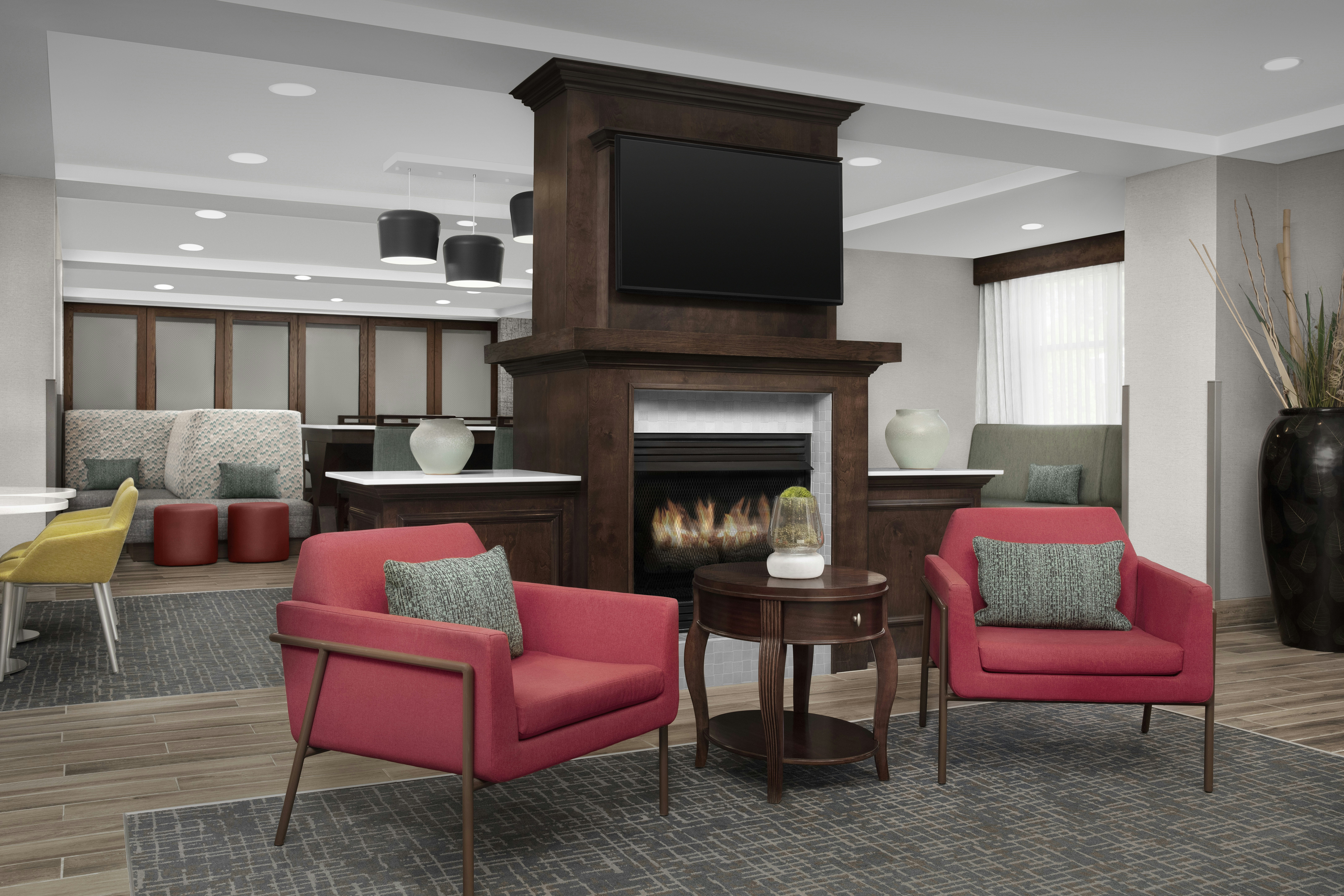 Hampton Inn Dandridge, TN 25/46