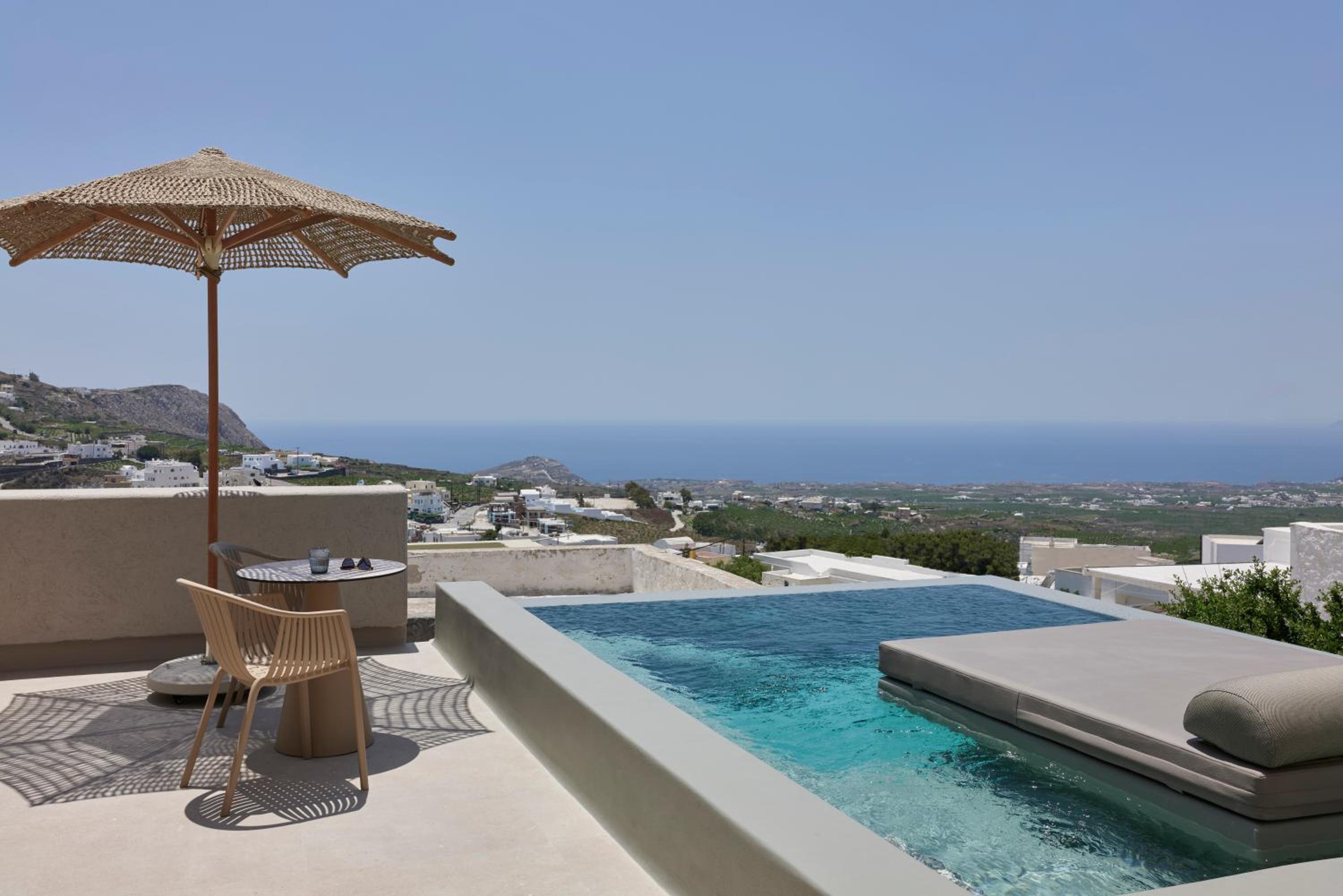SENIOR, SUITE, SEA VIEW