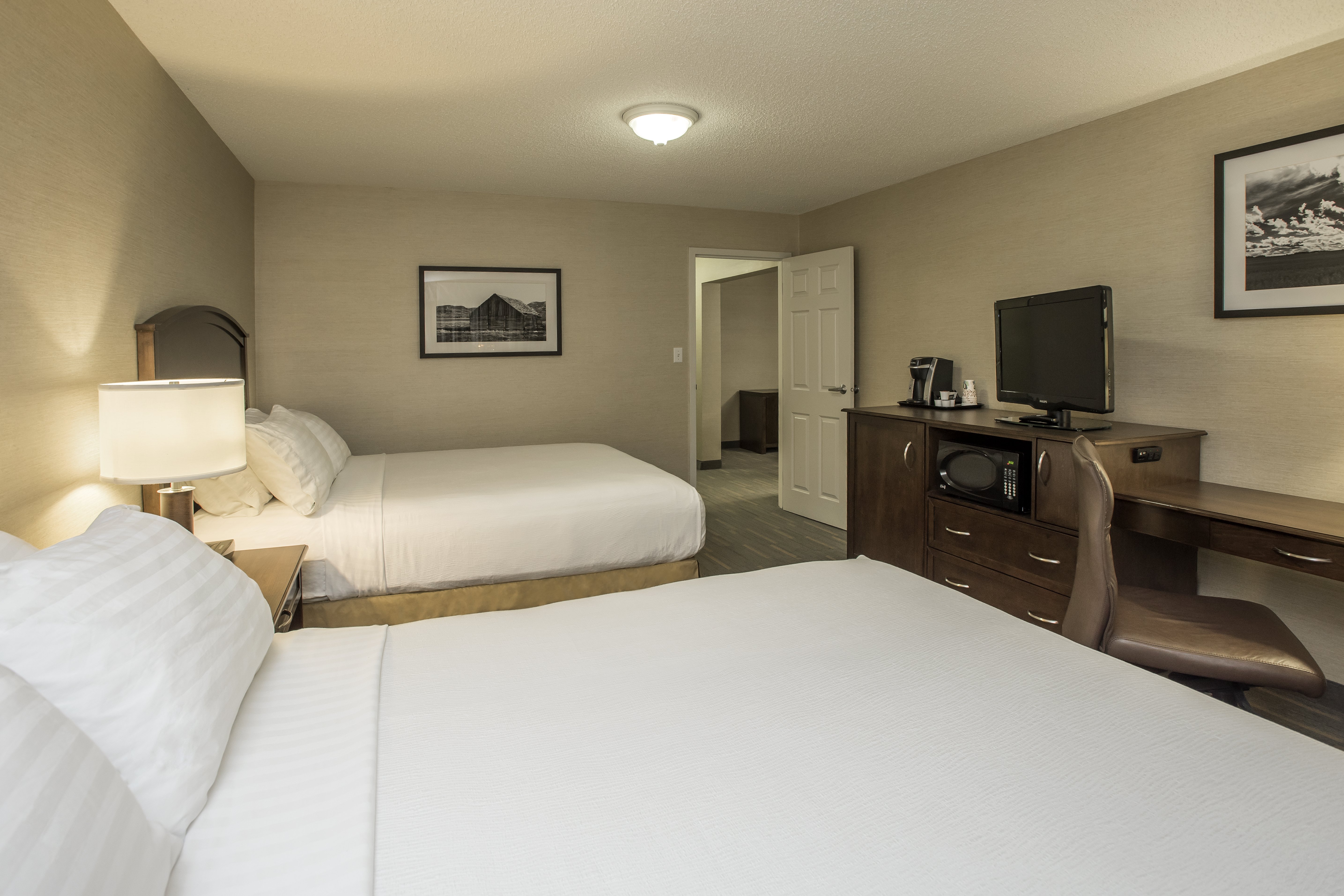 HOLIDAY INN LETHBRIDGE 14/50